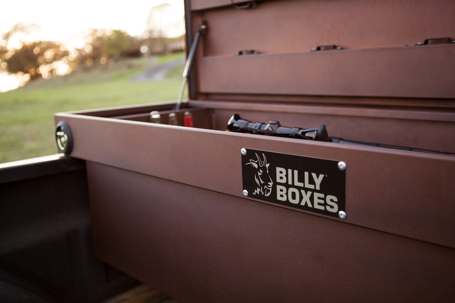 Its custom. Billi Box. Toolbox Truck. Бокс в пикап. Box for Bill.